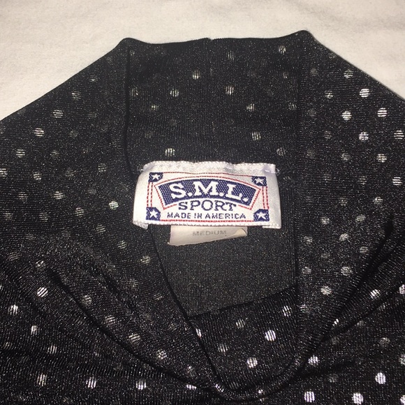 ✨4/$20✨ Vintage Metallic Polka Dot Turtleneck Shirt - Picture 3 of 4